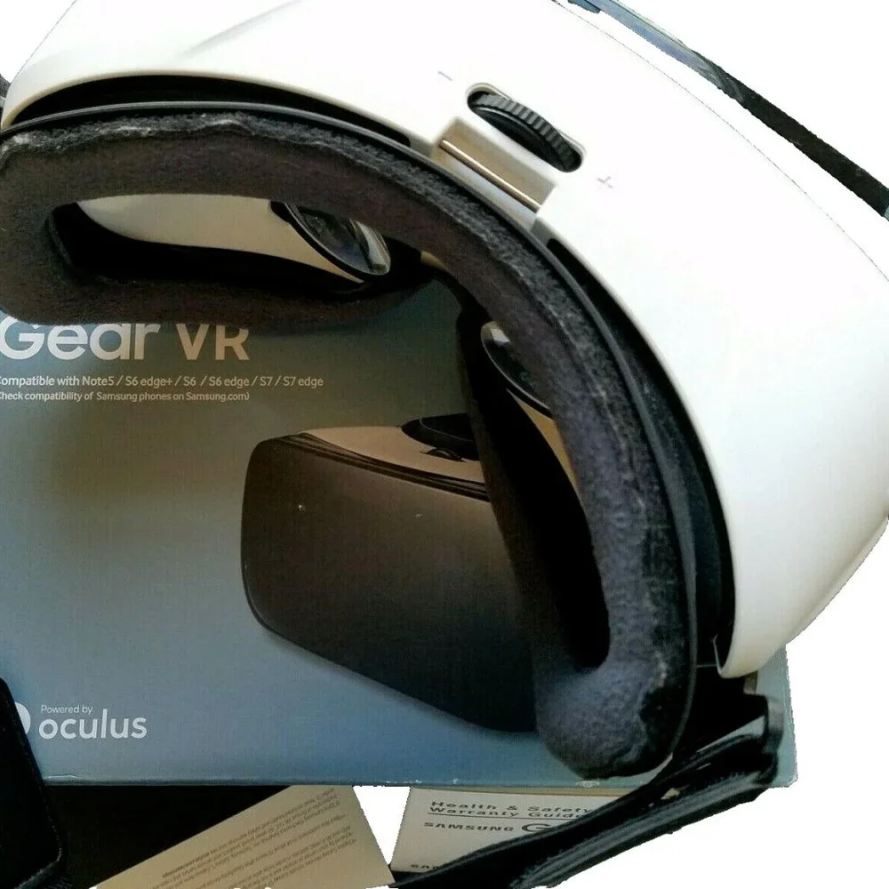 Samsung Gear VR Virtual Reality Headset for Galaxy Note 5 S6 S7 Edge SM-R322